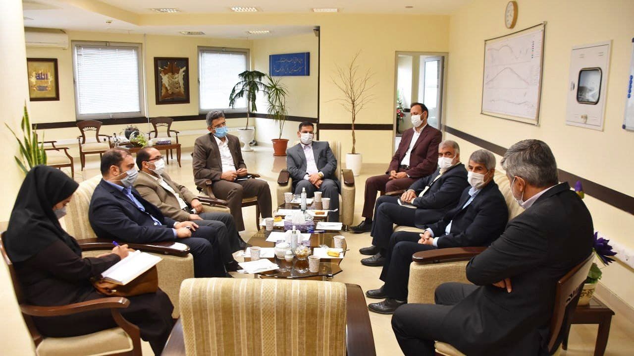 دیدار شهردار و اعضای شورای اسلامی گلبهار با سرپرست شرکت عمران گلبهار