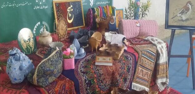 چناران نیازمند بازارچه دائمی صنایع‌دستی است