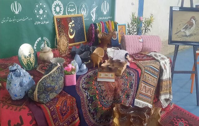 چناران نیازمند بازارچه دائمی صنایعدستی است