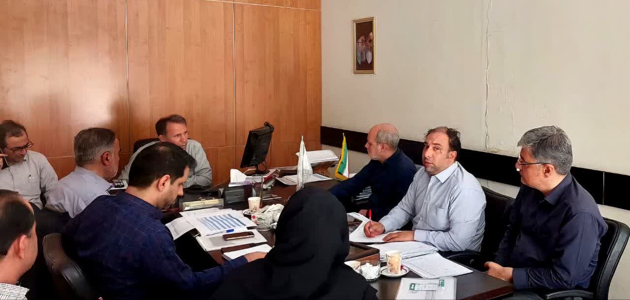 بررسی مشکلات پروژههای نهضت ملی مسکن گلبهار با حضور مسئولان اجرایی