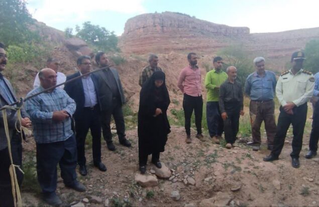 مشکلات روستای بقمچ در دهگردشی فرمانداری چناران بررسی شد