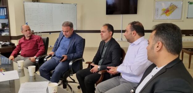 مسئولان شرکت عمران پیگیر رفع مشکلات احداث ایستگاه مترو گلبهار شدند
