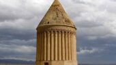 چناران، یکی از مقاصد محبوب گردشگران خارجی در خراسان رضوی