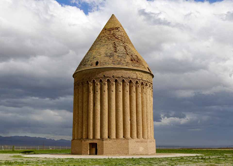 چناران، یکی از مقاصد محبوب گردشگران خارجی در خراسان رضوی