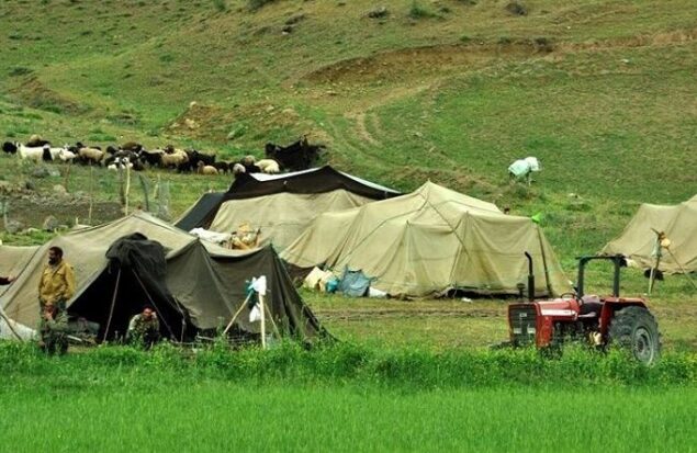 ۷۵ درصد نیاز آبی عشایر خراسان رضوی با تانکر تامین می‌شود 