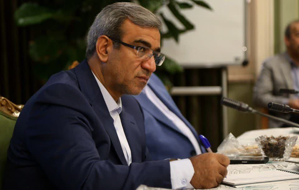 استاندار: صنعت خودروسازی باید موتور پیشران توسعه خراسان رضوی باشد