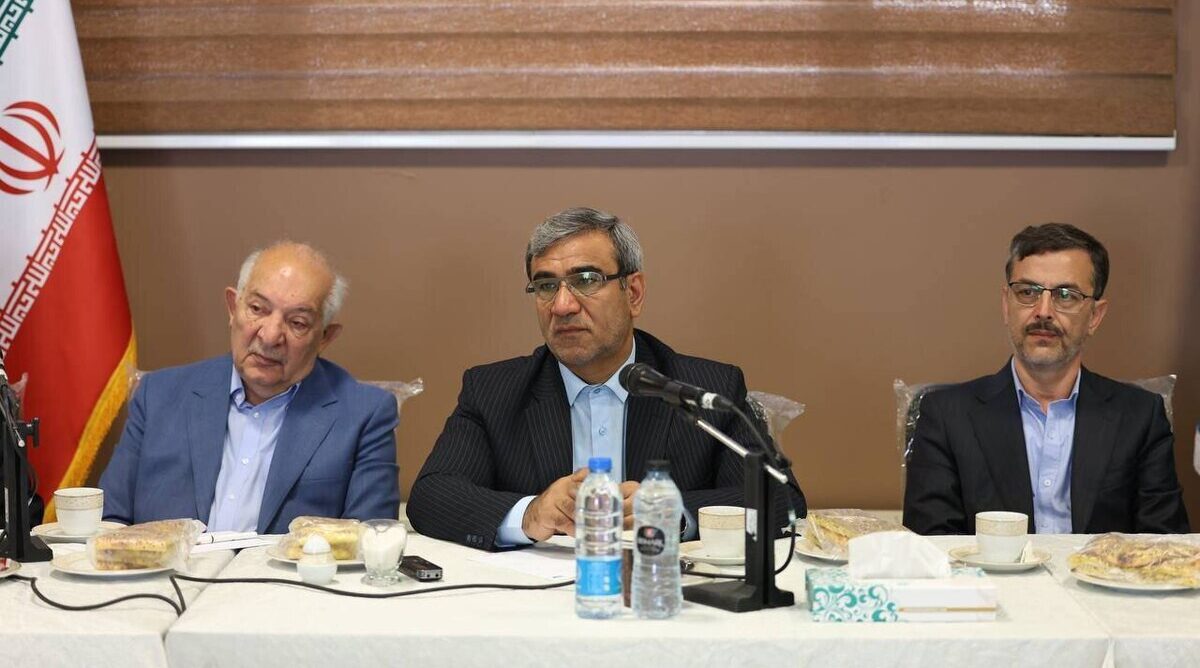 استاندار خراسان رضوی: شورای گفت‌وگوی دولت و بخش خصوصی باید رکن تصمیم‌گیری اقتصادی استان باشد