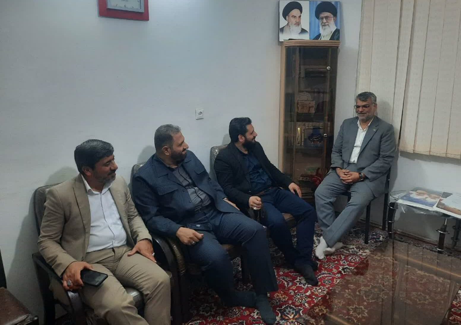 اولین جلسه کانون مداحان گلبهار با هدف برنامهریزی و تقسیم وظایف برگزار شد