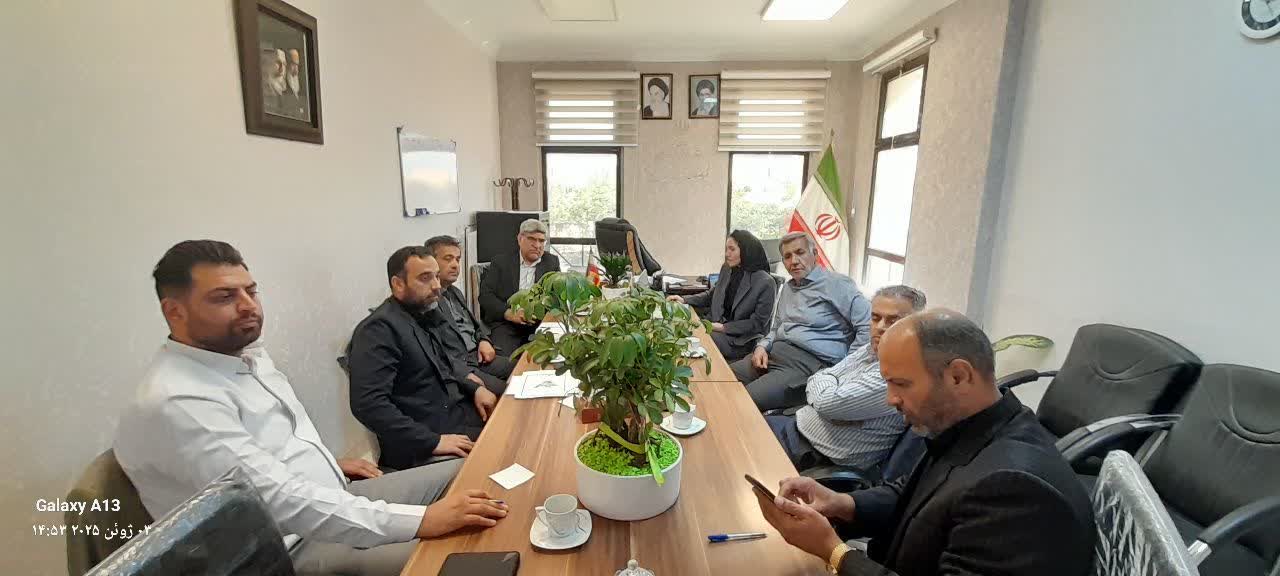 جلسه بازنگری طرح هادی روستای گاوترنا شهرستان گلبهار برگزار شد