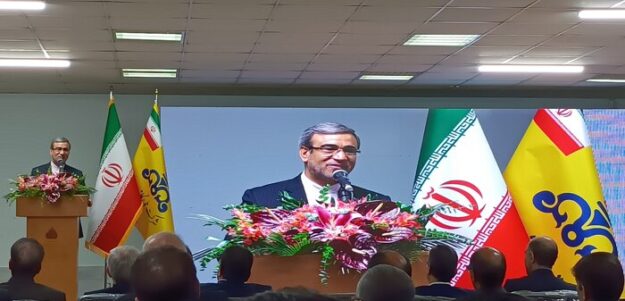 استاندار خراسان رضوی: عبور از ناترازی‌ها نیازمند تصمیم‌گیری درست است