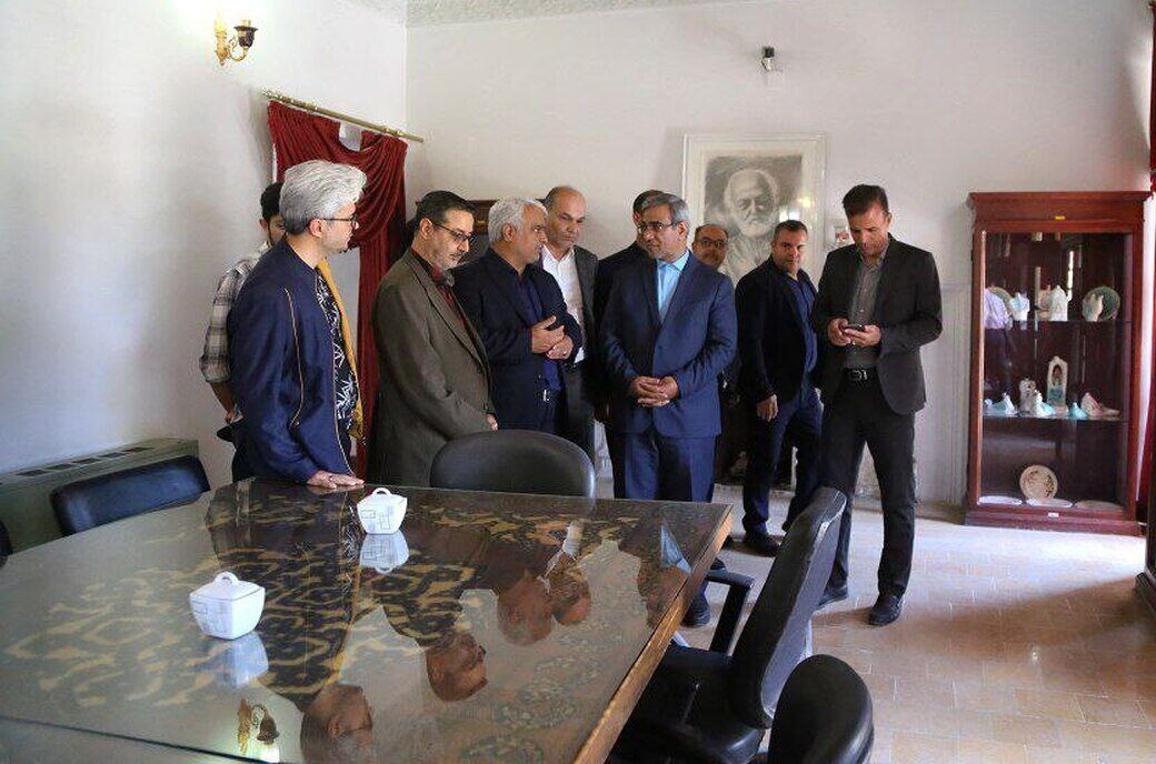 استاندار خراسان رضوی تأکید کرد: لزوم تکمیل زنجیره ارزش صنایع‌دستی در خراسان رضوی
