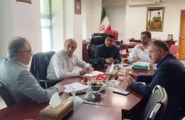 توافق اولیه برای ساخت ریل قطار مشهد-گلبهار-چناران انجام شد