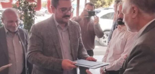 پنج کاسب با انصاف در چناران تجلیل شدند