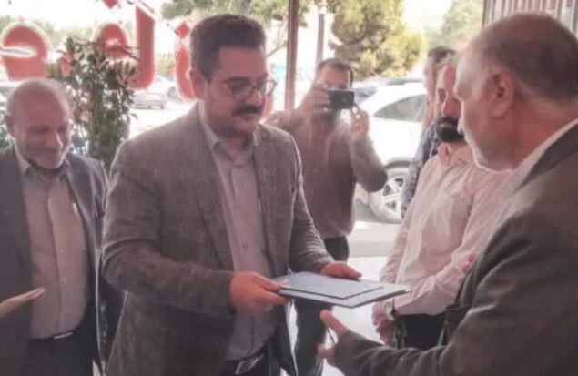 پنج کاسب با انصاف در چناران تجلیل شدند