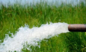 توافق برای رفع موانع احداث مخزن دوم آب شرب در چناران