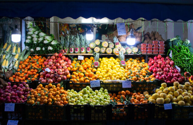 آیا مواد غذایی نفاخ در دوران شیردهی باید حذف شود؟