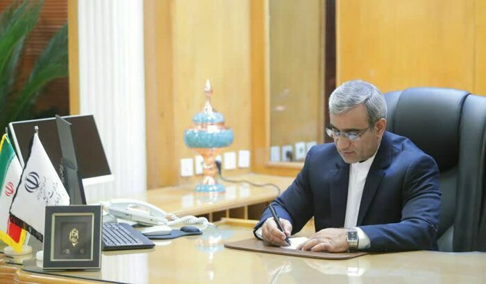 استاندار خراسان رضوی: رسالت خبرنگاران فراتر از انتقال صرف خبر است