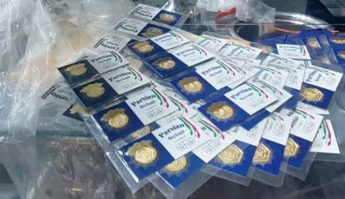 ۱۴۸ قطعه سکه طلای فاقد کد استاندارد در سبزوار توقیف شد