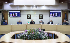 پزشکیان: جامعه پزشکی از چارچوب‌های سنتی خارج شود