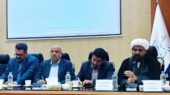 حمایت از بیمه خادمان مساجد و رفع آسیب‌های اجتماعی باید در اولویت باشد