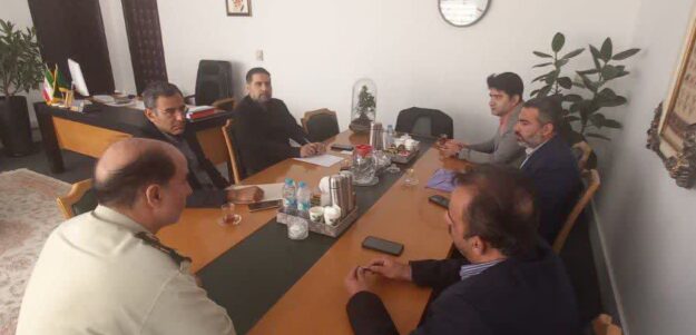 دیدار مسئولان گلمکان با مدیرکل جهاد کشاورزی خراسان رضوی / پیگیری جدی مطالبات آبی و کشاورزی