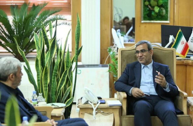 استاندار خراسان رضوی: زمین پیشنهادی در گلبهار می‌تواند ظرفیت مناسبی برای پردیس دانشگاه فرهنگیان باشد