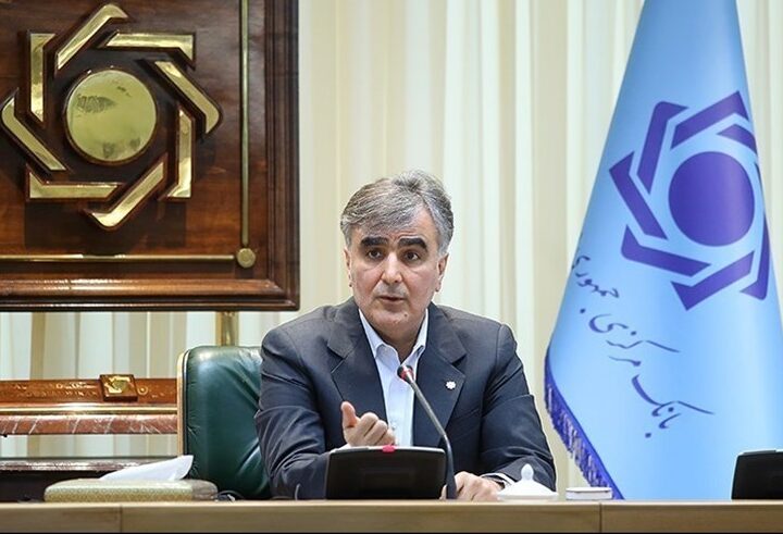 فرزین: آرامش را به بازار ارز‌ و بورس باز می‌گردانیم/ منابع ارزی و طلا‌ی مطمئنی داریم‌