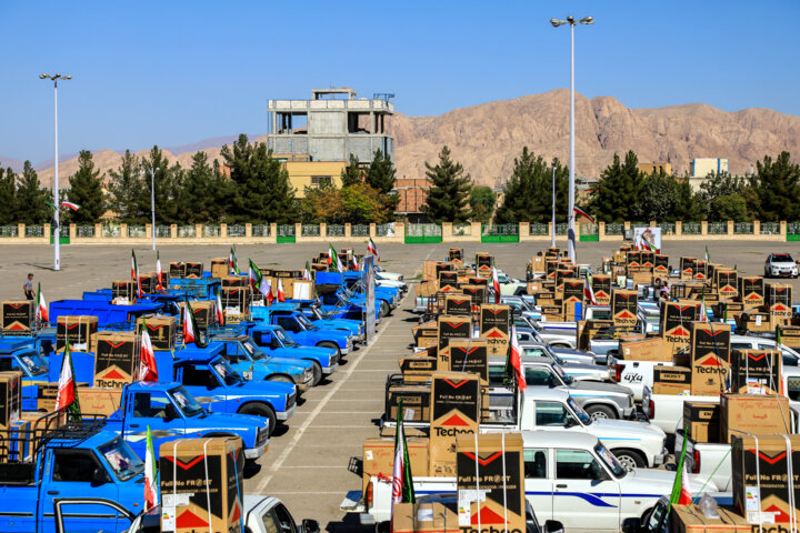 اهدای ۱۵۰۰ سری جهیزیه به نوعروسان تحت حمایت سراسر کشور