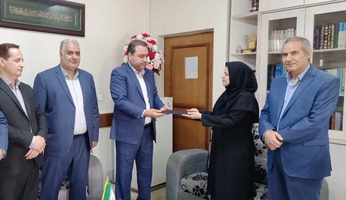یک بانو برای نخستینبار در خراسان رضوی معاون فرماندار شد