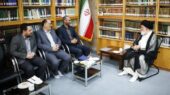 آیت‌الله علم‌الهدی: خراسان رضوی نیازمند یک تیم فوتبال پایدار و قدرتمند است
