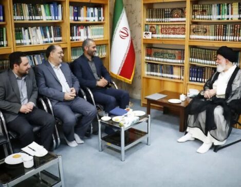 آیت‌الله علم‌الهدی: خراسان رضوی نیازمند یک تیم فوتبال پایدار و قدرتمند است