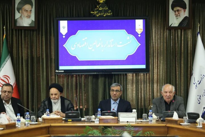 استاندار خراسان رضوی: پسماند و بازیافت کاغذ باید به چرخه تولید بازگردد