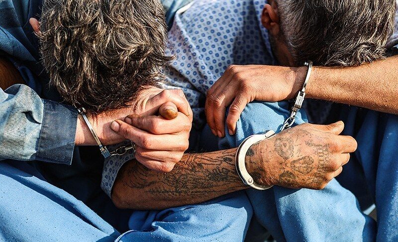 سارقان سریالی طلا و زعفران در بردسکن دستگیر شدند