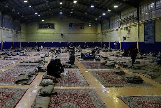 اسکان اضطراری ۱۰۰ مسافر در بردسکن بهدلیل برف و کولاک