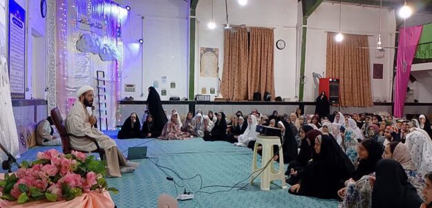 اعتکاف ۱۴۰۴ در چناران با حضور ۱۶۰۰ معتکف در ۱۷ مسجد برگزار شد