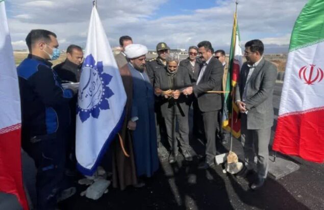 آیین افتتاح و کلنگ زنی از طرحهای عمرانی و خدماتی شهرداری سیدآباد به صورت تجمیعی با اعتباری بالغ بر ۷۰ میلیارد تومان