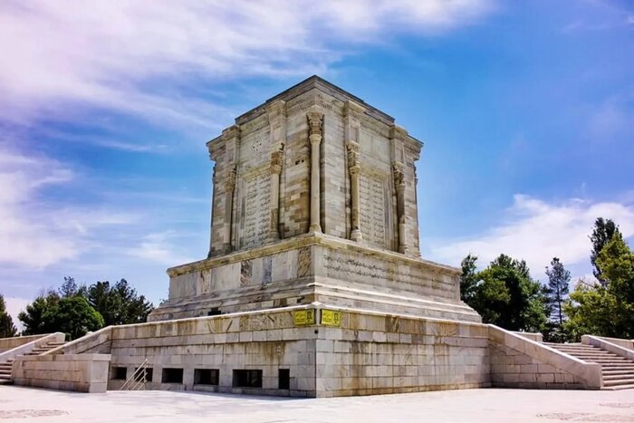 تعطیلی آثار تاریخی و مجموعههای فرهنگی خراسان رضوی تا پایان جنگ