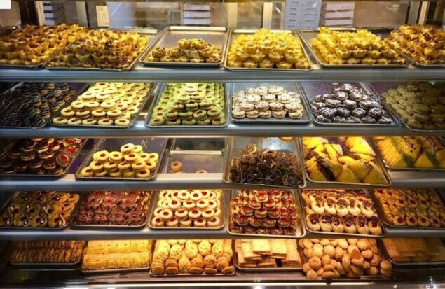 ۷۰۰ کیلوگرم کیک و شیرینی غیربهداشتی در نیشابور جمعآوری شد