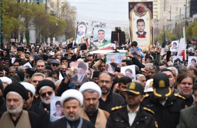 تشییع پیکر شهید علی اکبر شهپری در چناران