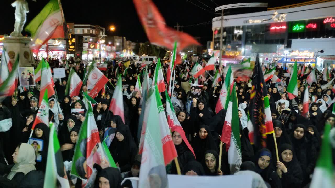 میدان غدیر گلبهار همچنان کانون اصلی تجمعات مردمی است