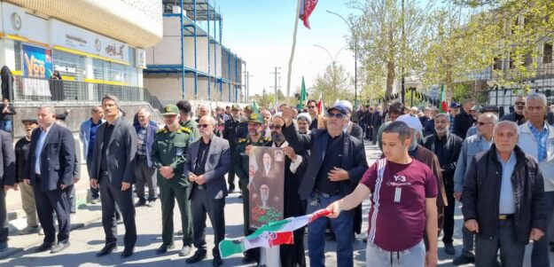 دسته های عزاداری مردم قدرشناس و ولایتمدار گلبهار به حرکت درآمدند