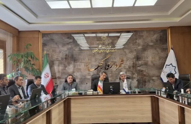 نشست فرماندار گلبهار با شهرداران برای تعیین فضاهای تبلیغات انتخاباتی برگزار شد