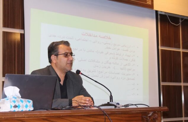 کاهش ۳۰ درصدی اقدام به خودکشی در چناران با همراهی دستگاه‌های اجرایی و مدارس