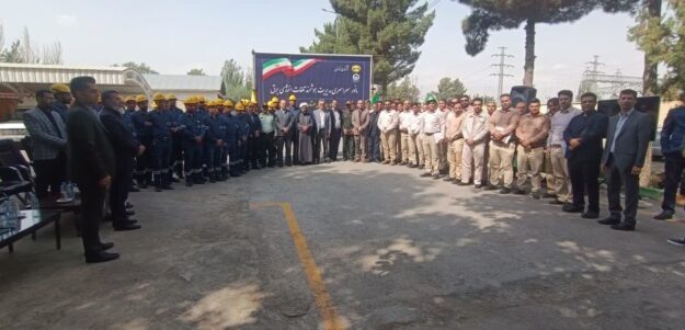 فرماندار چناران پیشنهاد اجرای «نماد برق سبز» برای الگوسازی خوش‌مصرفان انرژی را مطرح کرد
