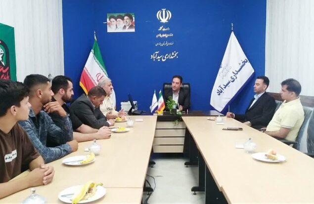 کوکو در مهد پهلوانی‌ و قهرمانیها